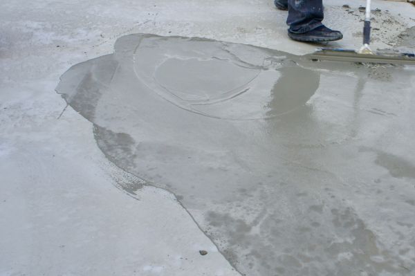 Patio Concrete Overlaying in Roseville